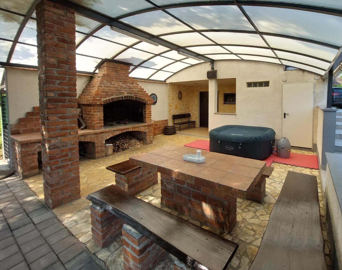 Holiday Home Franky Varazdin Breg Екстериор снимка